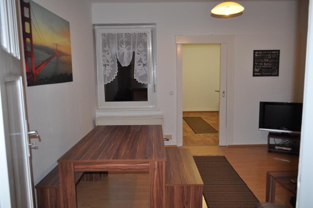 White House Castrop Rauxel Apartment Стая снимка